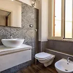 Pensjonat Onlyrooms I - & Secure Area 4*