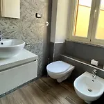 Onlyrooms I - & Secure Area 4* كالياري