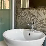 Onlyrooms I - & Secure Area 4*