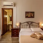 Onlyrooms I - & Secure Area 4* Cagliari