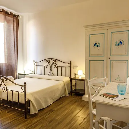 Onlyrooms I - & Secure Area Cagliari