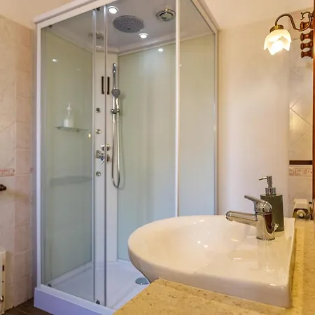 Onlyrooms I - & Secure Area 4* Cagliari