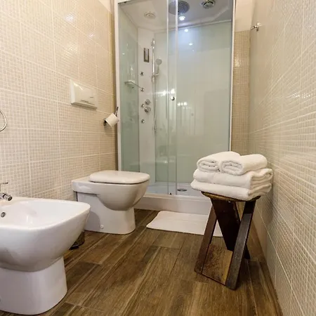 Onlyrooms I - & Secure Area 4* Cagliari
