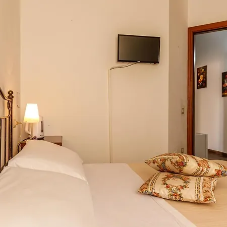 Onlyrooms I - & Quiet Area كالياري