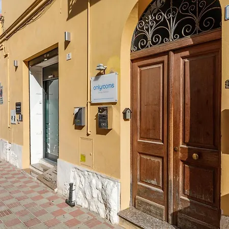 Pensjonat Onlyrooms I - & Quiet Area Cagliari