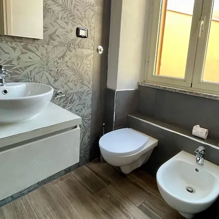 Onlyrooms I - & Secure Area 4* Cagliari