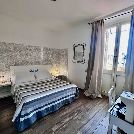 Onlyrooms I - Area 4* Cagliari