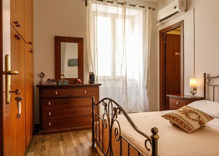 Onlyrooms I - Free Parking & Konukevi