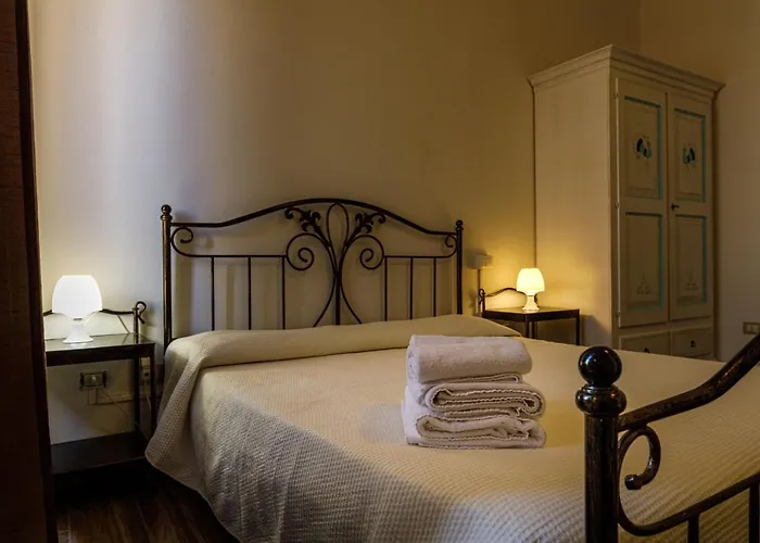 Konukevi Onlyrooms I - Free Parking &