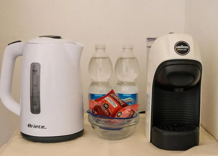 Onlyrooms I - Free Parking & Konukevi Cagliari