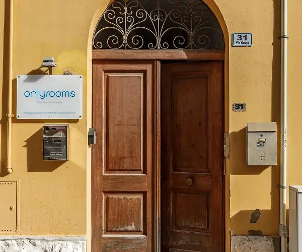 Konukevi Onlyrooms I - Free Parking & 3*