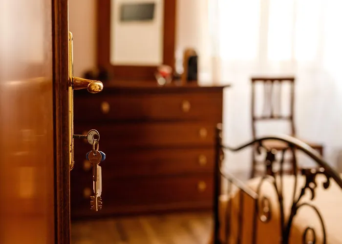 Onlyrooms I - & Secure Area Pensión 4*